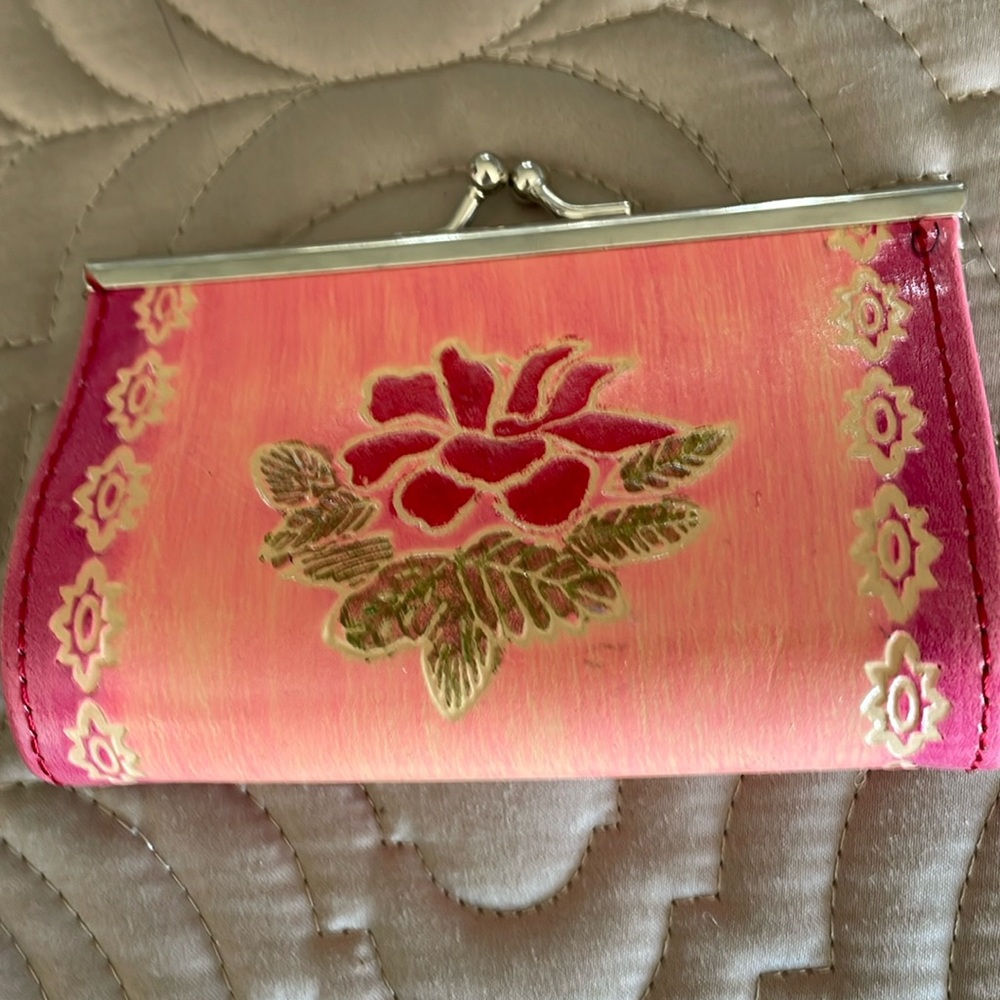 Far Nine Coin Purse 4. 1/2” L X 3” T in shades of pink.